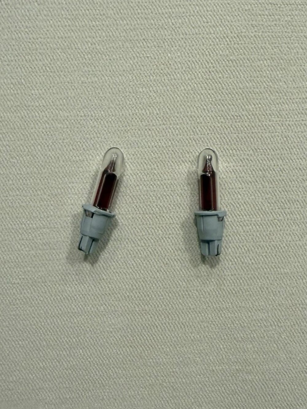 Set Of 2 Balsam Hill Master Bulb Red Incandescent TESTED